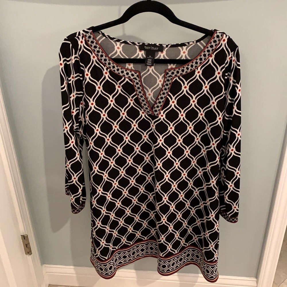 White House Black Market tunic top